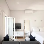 D858 - Comfort Near Downtown - Ac & Balcony