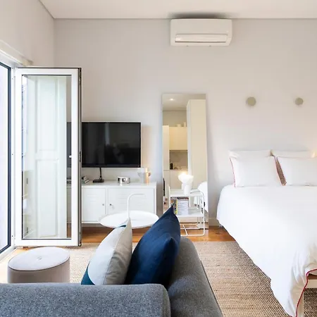 D858 - Comfort Near Downtown - Ac & Balcony Porto
