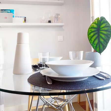 아파트 D858 - Comfort Near Downtown - Ac & Balcony *