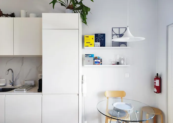 D858 - Comfort Near Downtown - Ac & Balcony *