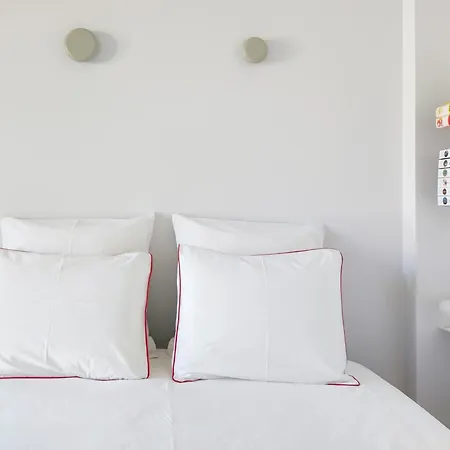 D858 - Comfort Near Downtown - Ac & Balcony Lejlighed