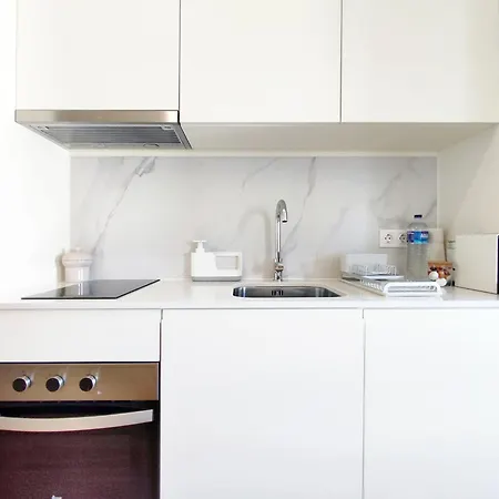 D858 - Comfort Near Downtown - Ac & Balcony Lejlighed *