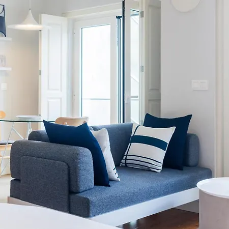 Appartamento D858 - Comfort Near Downtown - Ac & Balcony