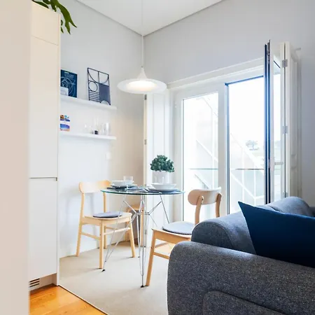 Appartamento D858 - Comfort Near Downtown - Ac & Balcony