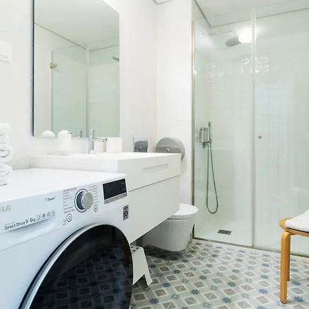 Appartamento D858 - Comfort Near Downtown - Ac & Balcony