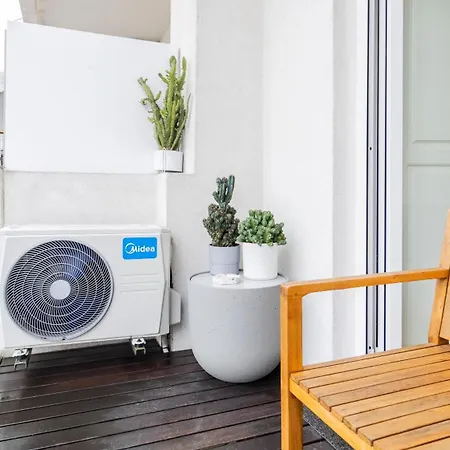 Appartamento D858 - Comfort Near Downtown - Ac & Balcony Oporto
